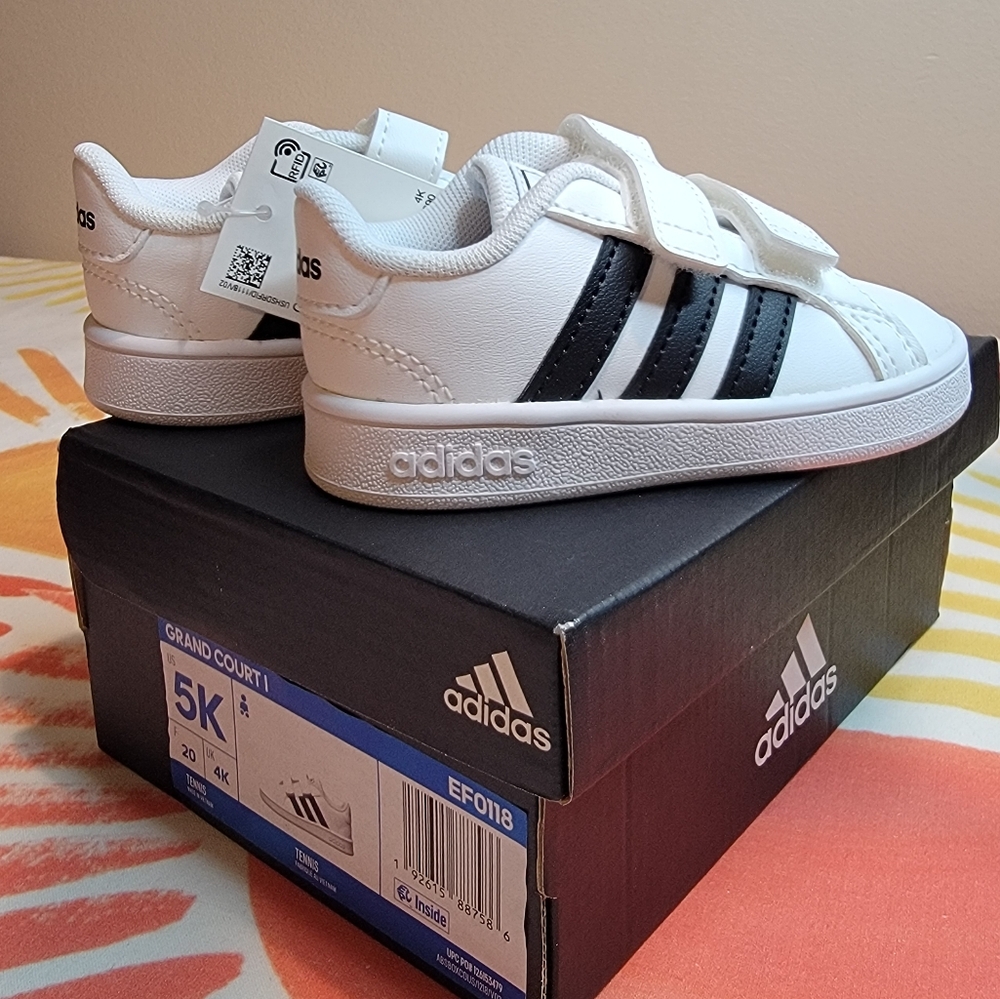 NIB Adidas Grand Court White With Black Stripes Casual Sneakers Size 5K